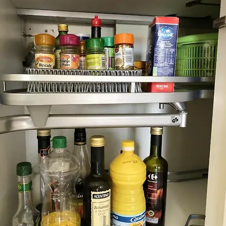 Moderne A Avec Jardin Et Terrasse Antibes