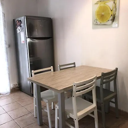 Moderne A Avec Jardin Et Terrasse Appartement *